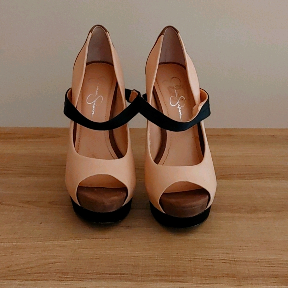 Jessica Simpson heels